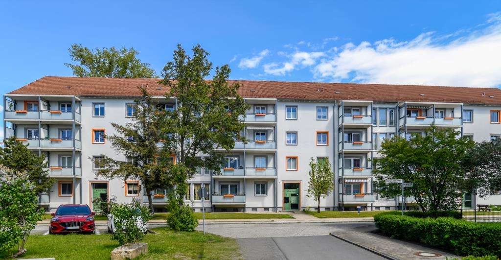 Etagenwohnung Hoyerswerda Neustadt - 2 Zimmer, 58 m&sup2;, 392&euro; | Angebot:26906451