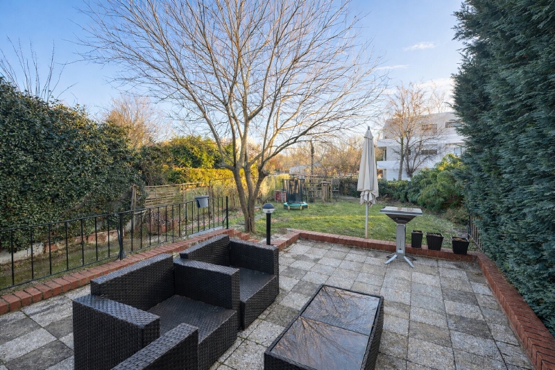 Ihr neues Zuhause: Bungalow mit Südterrasse, großer Garten in Lichterfelde - Bungalow Berlin Steglitz-Zehlendorf | Angebot:25571842