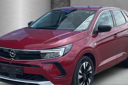 Opel Grandland (X) 27.537 km 16.490 &euro; Reinfeld/ Wesenberg 23858