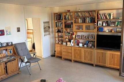 Helle Etagenwohnung mit Loggia in Göttingen 1 zimmer