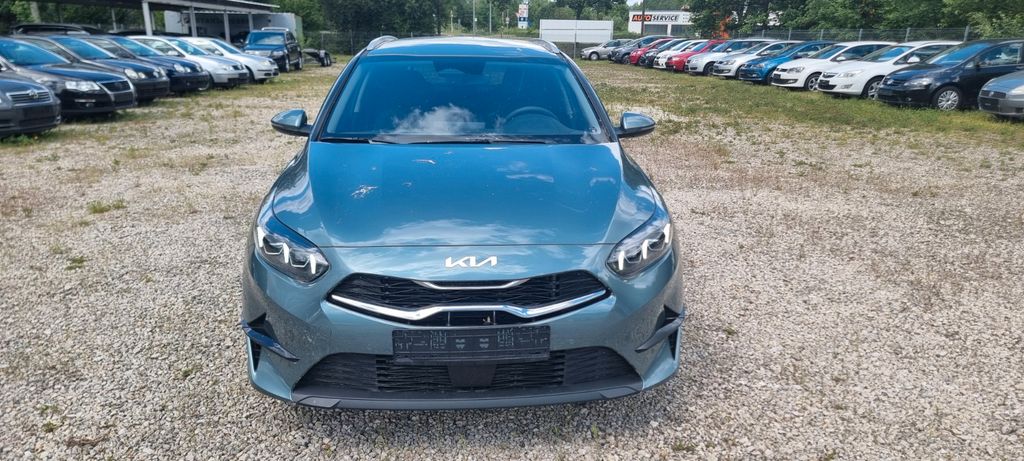Kia ceed / Ceed 1.242 km 16.500 &euro; Sulzbach-Rosenberg. 92237