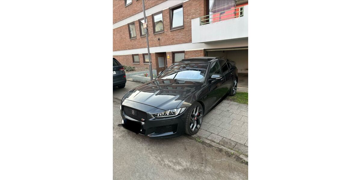 Jaguar XE 120.000 km 18.500 &euro; Bremen 28211