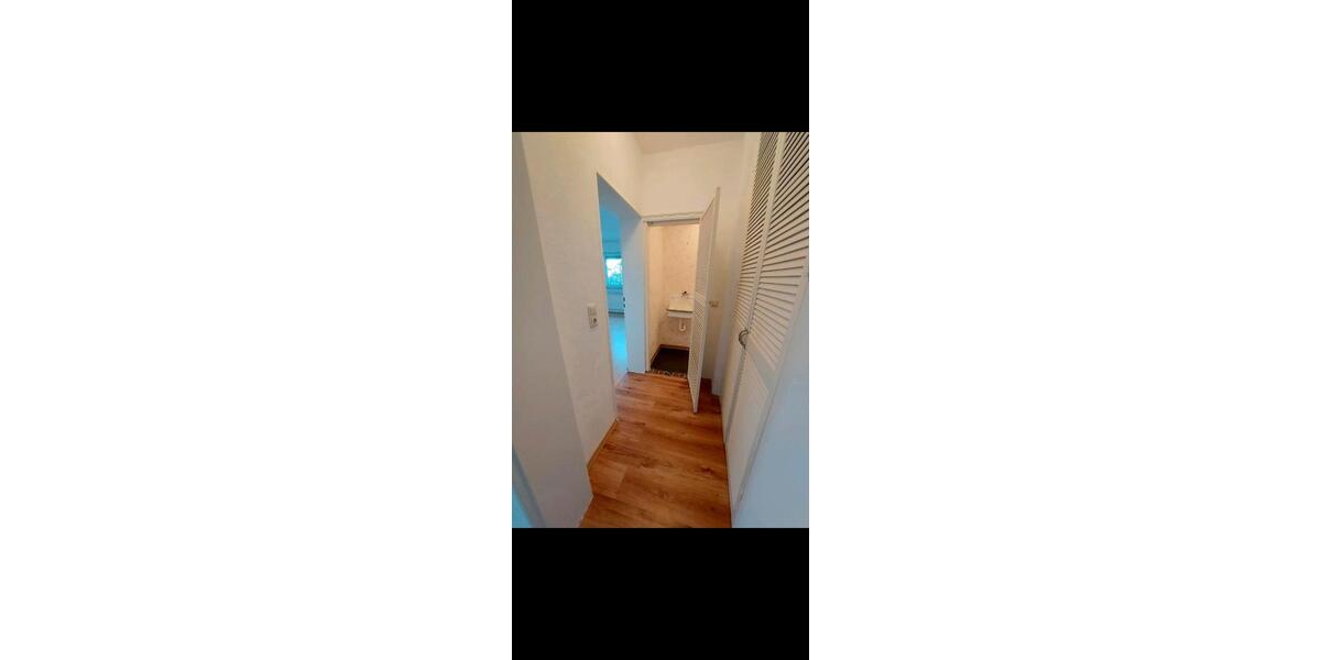 Schöne und helle 2-2-Zi-Wohnung mit Außenstellpl. & Einbauküche 2 zimmer