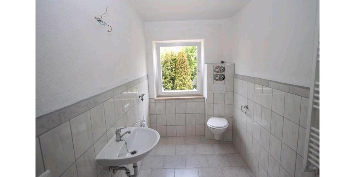 Einfamilienhaus Neufahrn in Niederbayern - 2 Zimmer, 60 m&sup2;, 600&euro; | Angebot:26297628