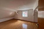 Dachgeschoßwohnung Rotenburg an der Fulda - 3 Zimmer, 80 m&sup2;, 500&euro; | Angebot:26132848