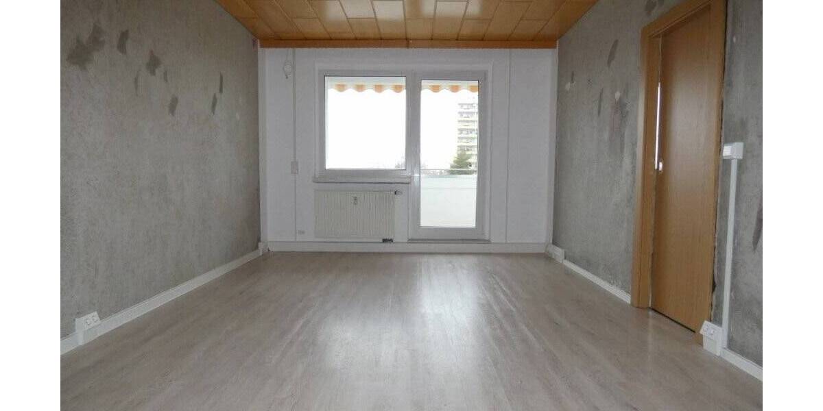 Etagenwohnung Zwickau / Eckersbach Eckersbach - 3 Zimmer, 70 m&sup2;, 350&euro; | Angebot:26695371