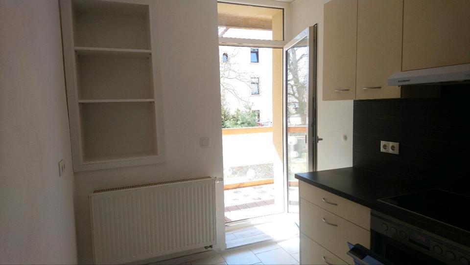 Hochparterre Meerane - 3 Zimmer, 71 m&sup2;, 454&euro; | Angebot:25542141