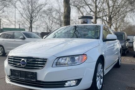 Volvo S80 169.000 km 14.999 &euro; Wiesbaden 65203