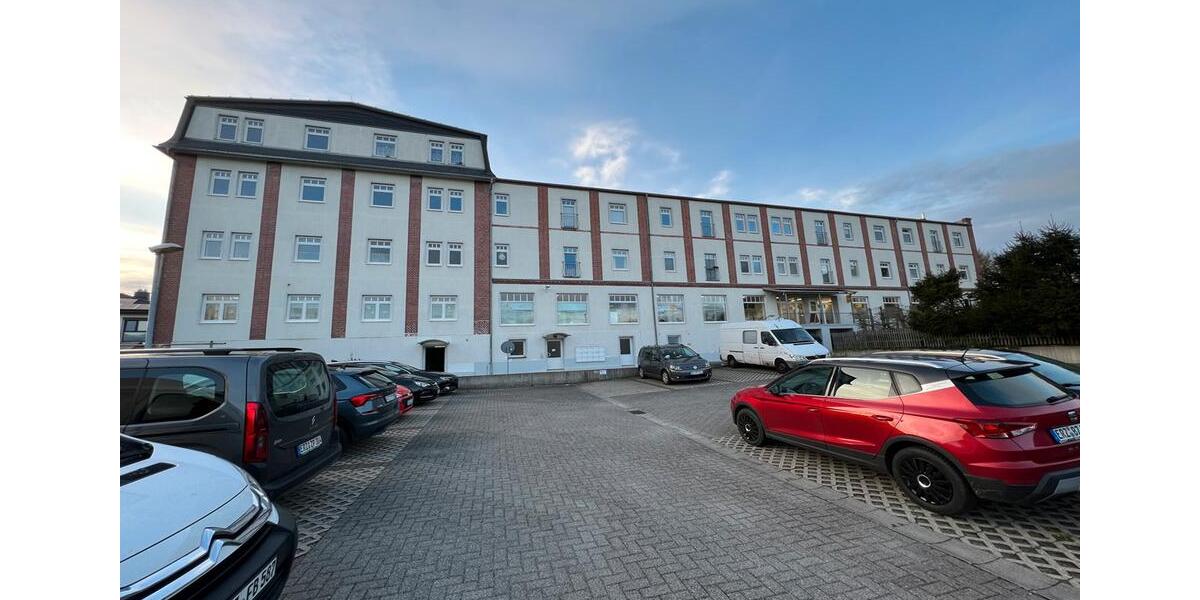 Etagenwohnung Zschopau - 2 Zimmer, 62 m&sup2;, 300&euro; | Angebot:26109536