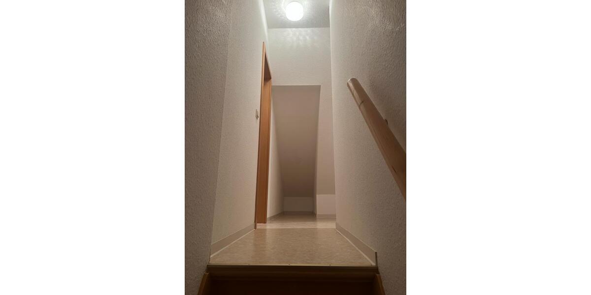 Einfamilienhaus Schleusingen - 10 Zimmer, 169 m&sup2;, 190.000&euro; | Angebot:26981137