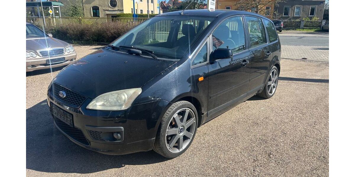 Ford Focus 195.000 km 950 &euro; RIESA 01589