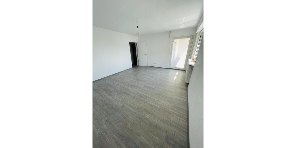 Etagenwohnung Neustadt an der Weinstraße - 2 Zimmer, 76 m&sup2;, 496&euro; | Angebot:25267366