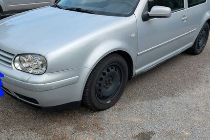 VW Golf 176.000 km 6.900 &euro; Westernohe 56479
