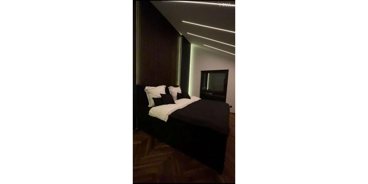 Luxuriöse Doppelhaushälfte mit Smart-Home-System, Alarmanlage, Kamin, Garten, - möbliert zur Miete 5 zimmer