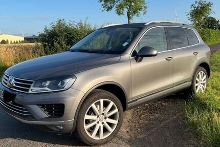 VW Touareg 255.000 km 16.500 &euro; Brockel 27386