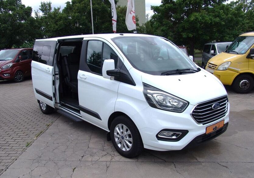 Tourneo Custom