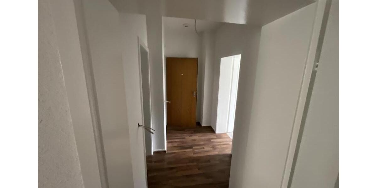 Erdgeschoßwohnung Essen Stadtbezirk III - 2.5 Zimmer, 56 m&sup2;, 459&euro; | Angebot:25568042