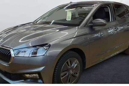 Skoda Fabia 27.000 km 21.750 &euro; Würzburg 97084