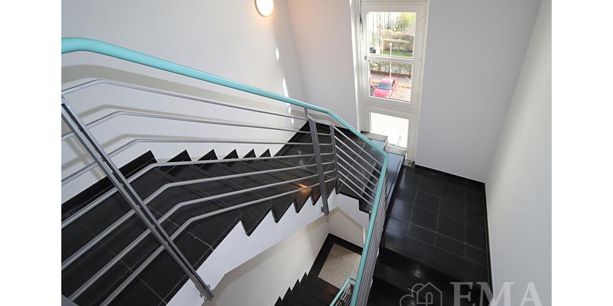 Dachgeschoßwohnung Falkensee - 2 Zimmer, 66 m&sup2;, 920&euro; | Angebot:25417234