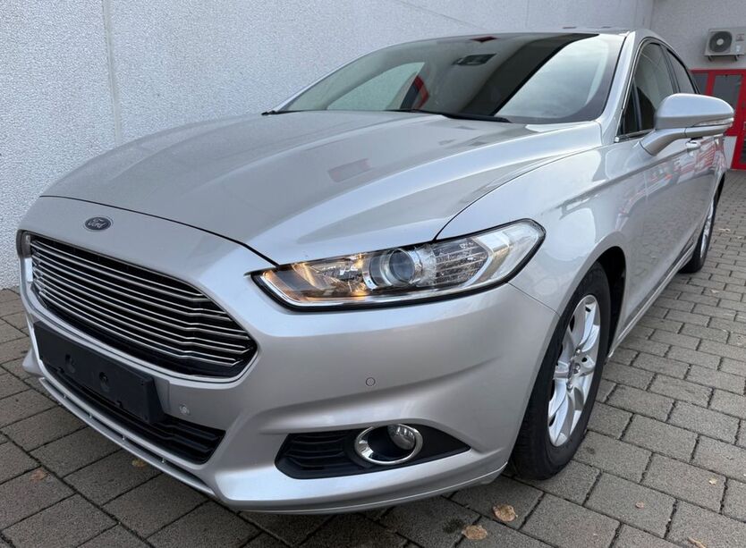 Ford Mondeo 163.500 km 7.490 € Bergisch Gladbach 51467