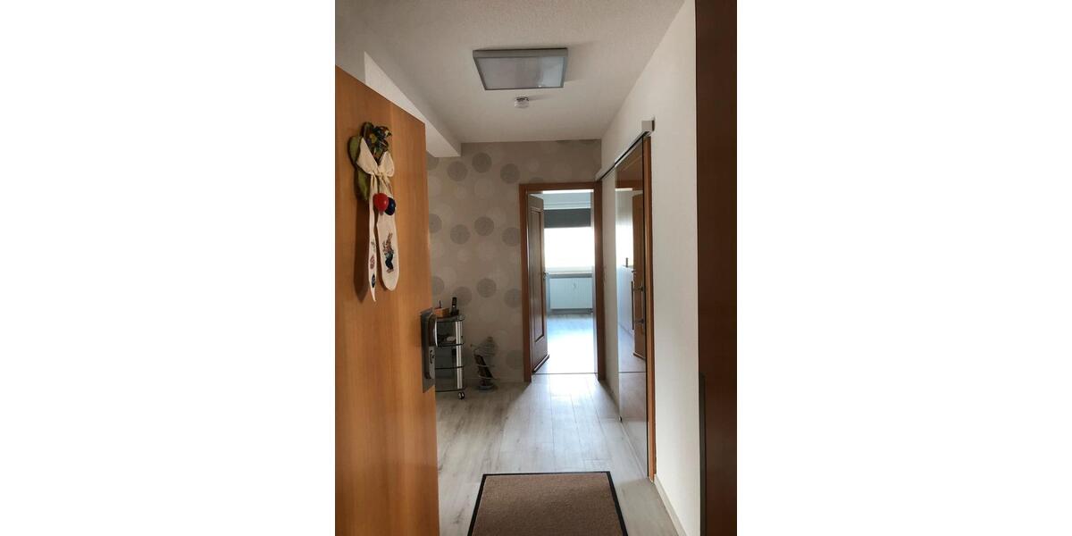 Etagenwohnung Bad Pyrmont - 3 Zimmer, 87 m&sup2;, 285.000&euro; | Angebot:27208824