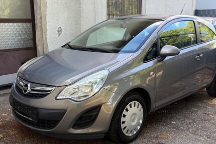 Opel Corsa 131.000 km 3.350 &euro; Mülheim an der ruhr 45475