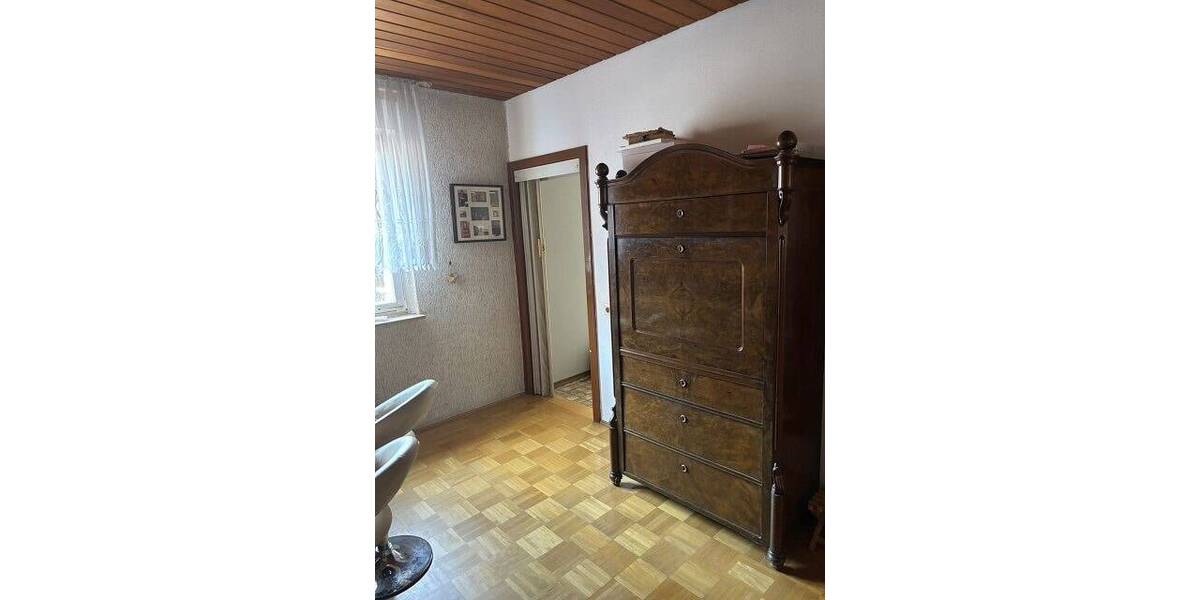 Reihenmittelhaus Ansbach - 6 Zimmer, 122 m&sup2;, 199.000&euro; | Angebot:26027765