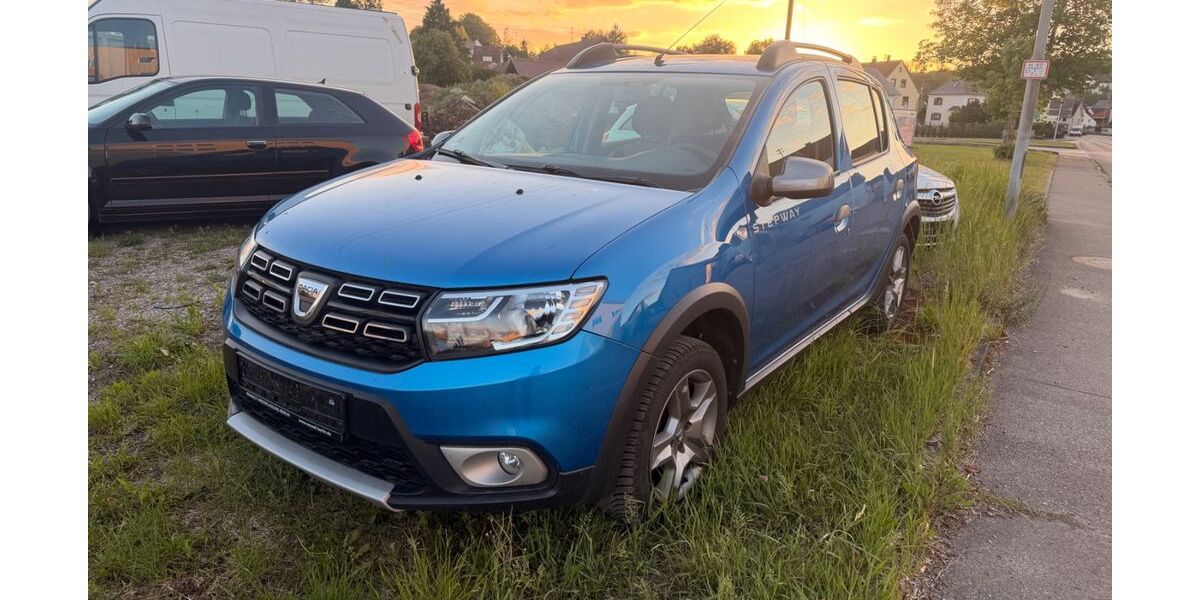 Dacia Sandero 74.212 km 10.900 &euro; Kirchberg an der Iller 88486
