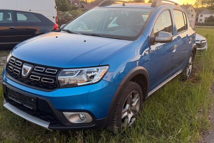 Dacia Sandero 74.212 km 9.499 &euro; Kirchberg an der Iller 88486