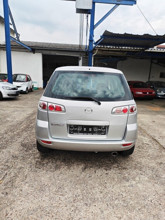Mazda 2 80.253 km 3.299 € Erlenbach 74235