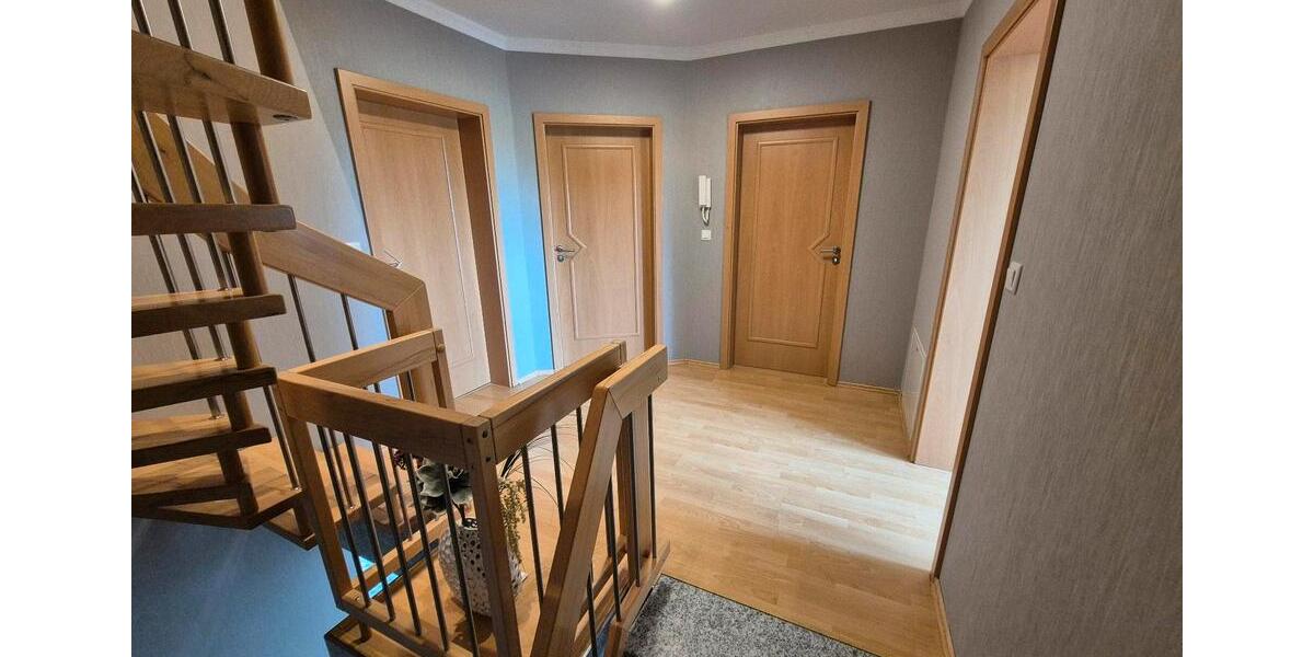 Doppelhaushälfte Borgholzhausen - 5 Zimmer, 148 m&sup2;, 415.000&euro; | Angebot:26701605