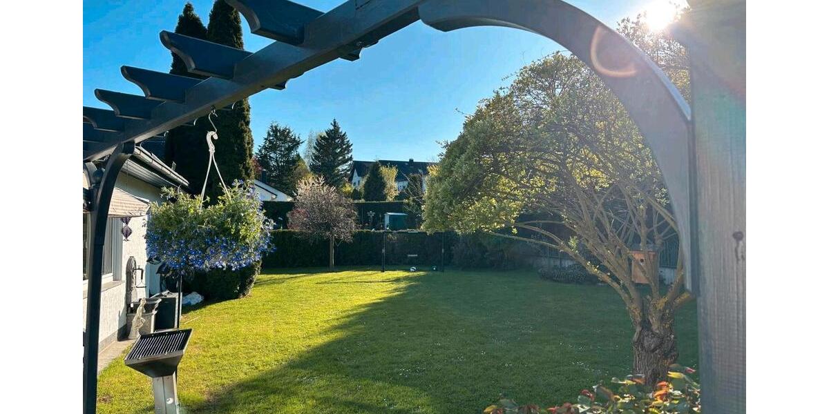 Villa Eschwege - 8 Zimmer, 300 m&sup2;, 675.000&euro; | Angebot:26404791