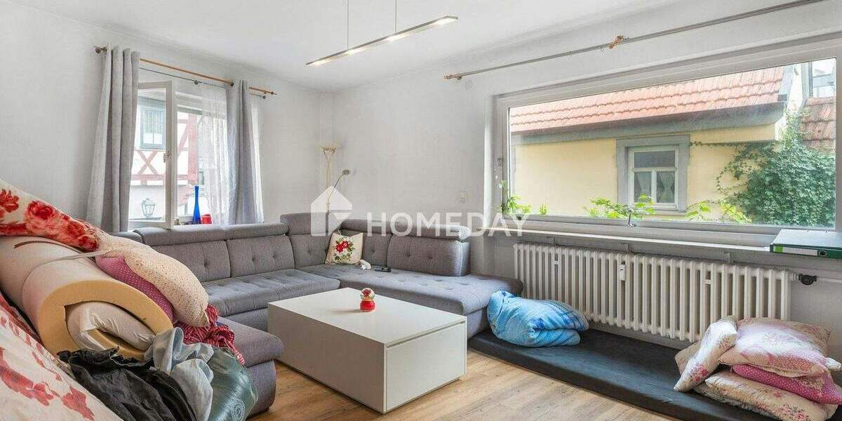 Etagenwohnung Erlabrunn - 3 Zimmer, 97 m&sup2;, 160.000&euro; | Angebot:25696137