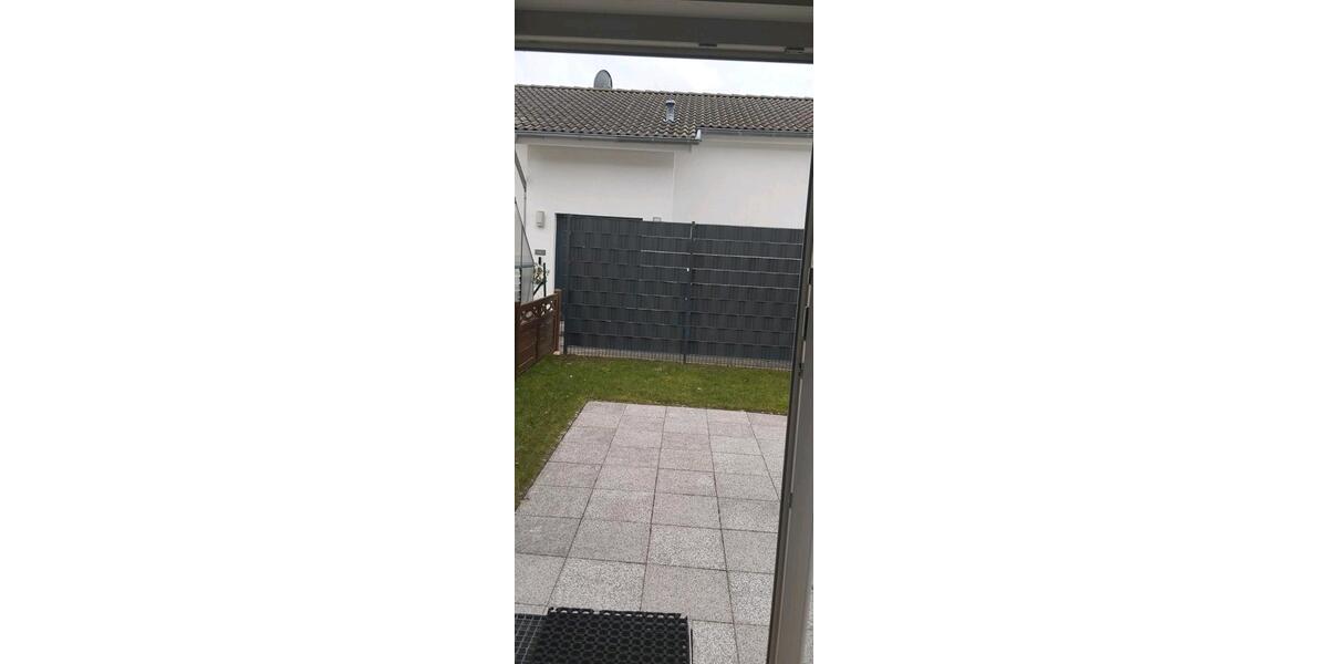 Reihenhaus Homburg - 4 Zimmer, 120 m&sup2;, 1.300&euro; | Angebot:26301304