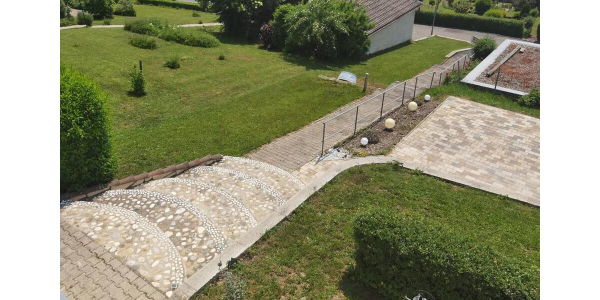 Reihenhaus Öhringen - 8 Zimmer, 240 m&sup2;, 629.000&euro; | Angebot:26324758