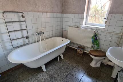 gr. Wohnhaus, Mehr-Generationen-Haus 12 zimmer