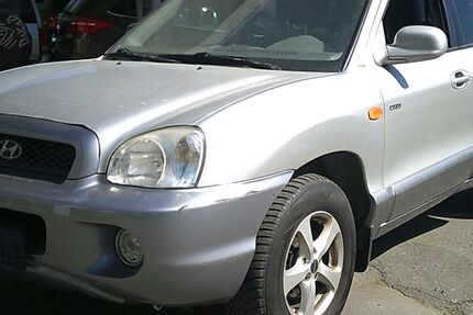 Hyundai SANTA FE 220.000 km 1.900 &euro; Bad Berneck 95460