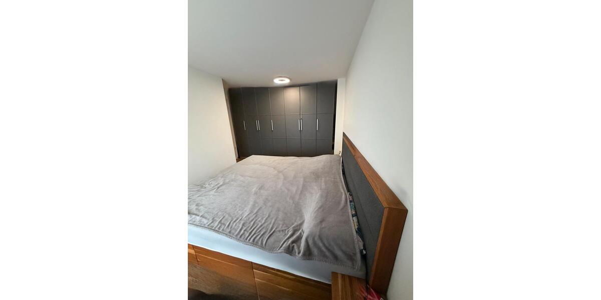 Etagenwohnung Neutraubling - 3 Zimmer, 77 m&sup2;, 489.000&euro; | Angebot:27093216