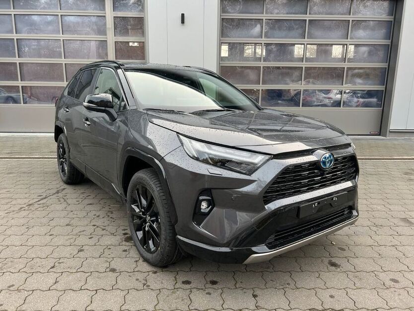 RAV 4
