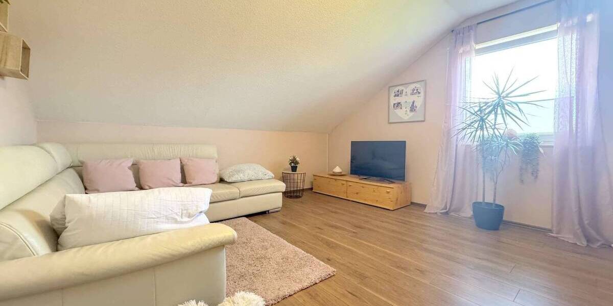 Etagenwohnung Ruppichteroth Schönenberg - 4 Zimmer, 134 m&sup2;, 339.000&euro; | Angebot:19954353