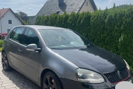 VW Golf 240.000 km 2.500 &euro; Obernsees 95490