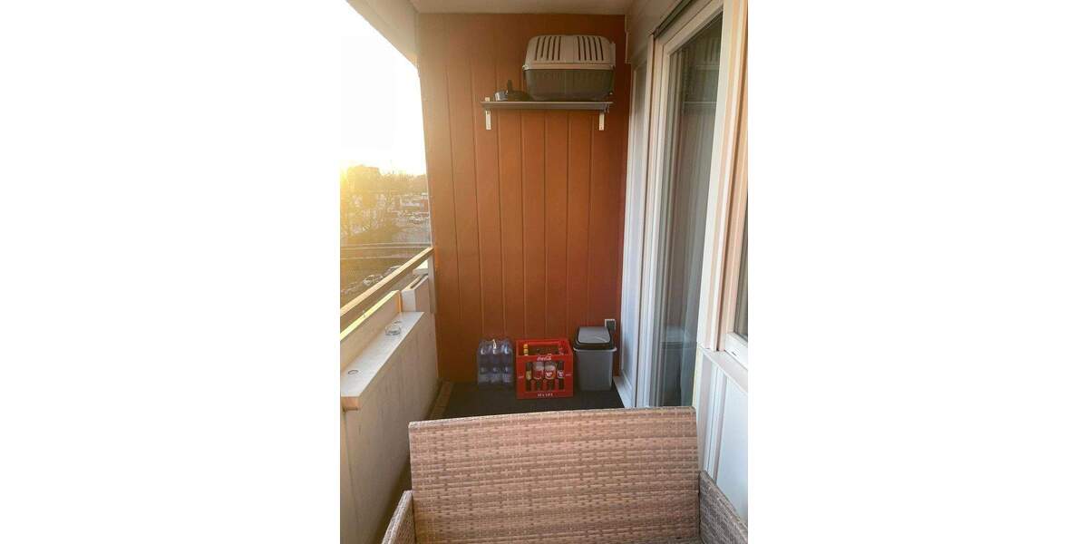 Etagenwohnung Ludwigshafen am Rhein Pfingstweide - 3 Zimmer, 80 m&sup2;, 950&euro; | Angebot:24845640