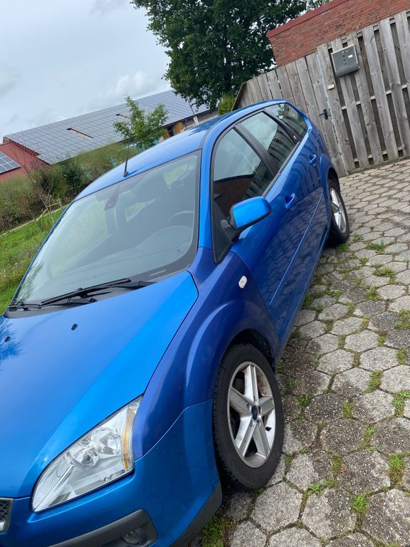 Ford Focus 131.000 km 1.100 € Südbrookmerland 26624