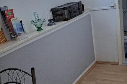 1 Zimmerwohnung -Zentral in Putbus auf der Insel RÜGEN- zimmer