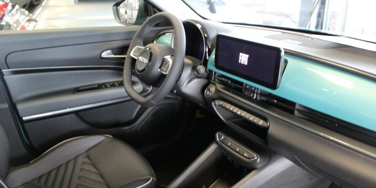 Fiat 600 Hybrid 2.394 km 21.480 &euro; Euskirchen 53881