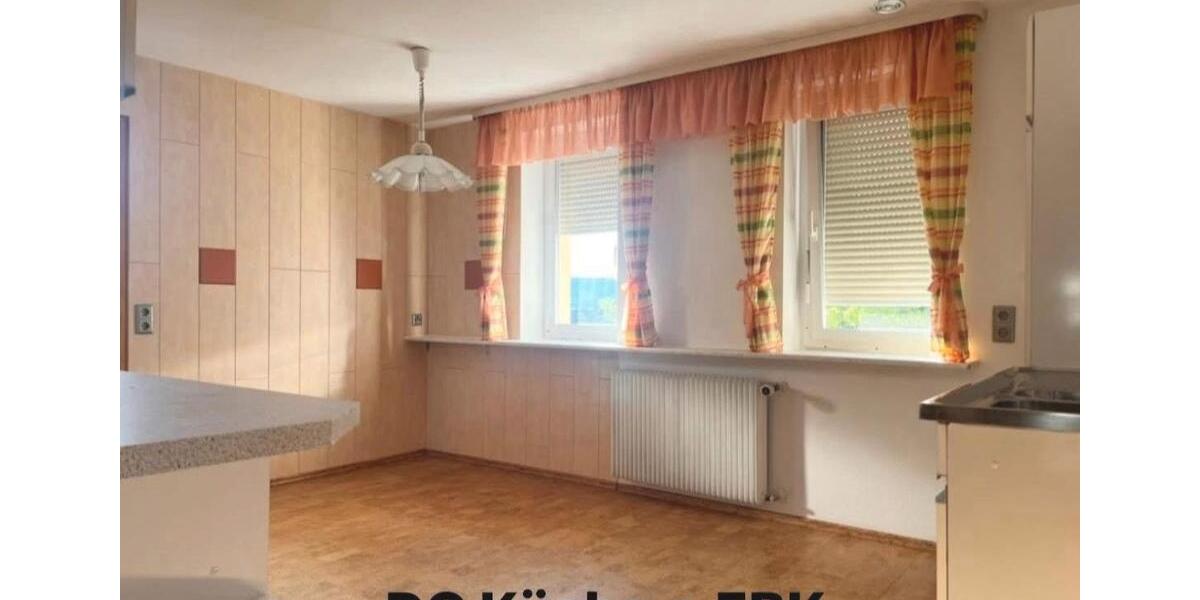 Dachgeschoßwohnung Neustadt bei Coburg - 4.5 Zimmer, 87 m&sup2;, 690&euro; | Angebot:25879216