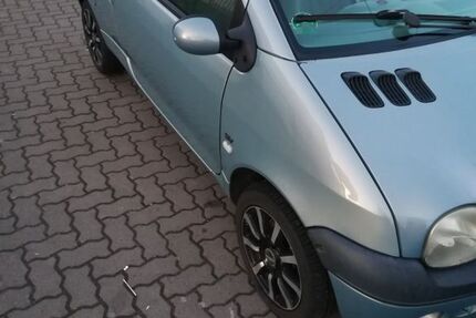 Renault Twingo 126.500 km 1.000 &euro; Magdeburg 39118
