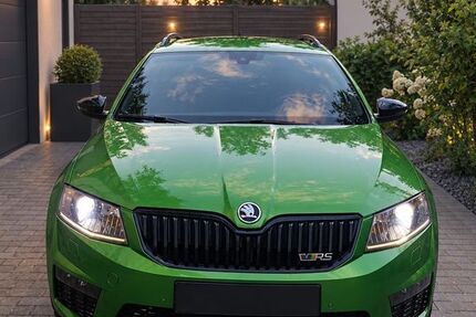Skoda Octavia 196.441 km 9.990 &euro; Herbsleben 99955