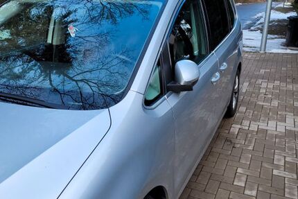 VW Sharan