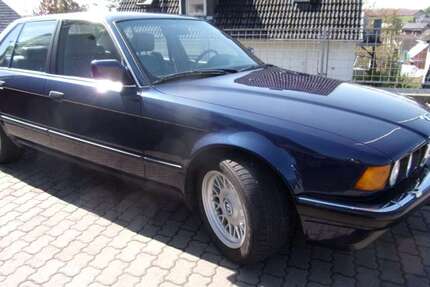 BMW 750 198.000 km 15.600 &euro; Rödental 96472